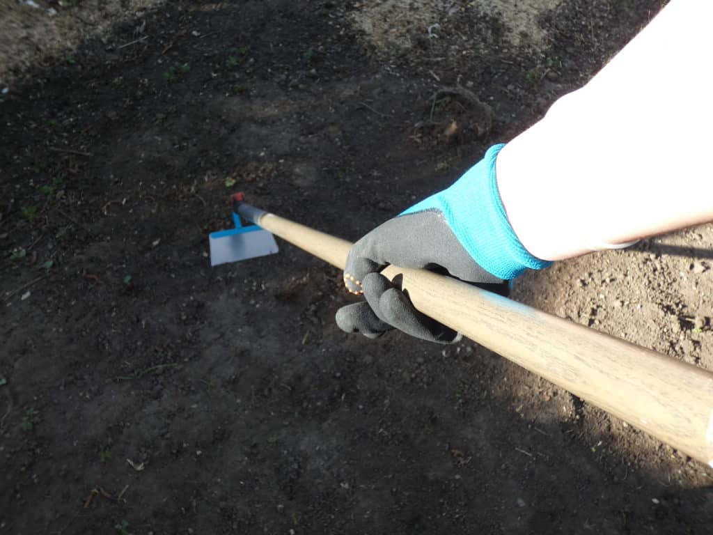 Gardena Gartenhandschuhe bei der Arbeit